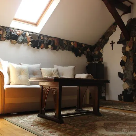 Hunter Castle Hotel 4*